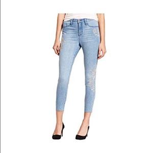 TARGET || Embroidered Floral High Waisted Jeggings